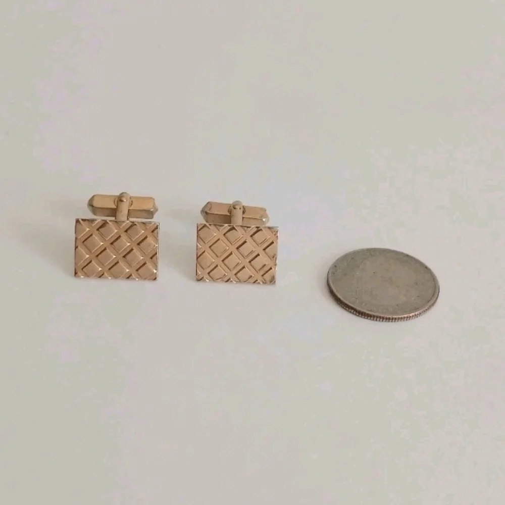 VTG Swank Gold Tone Rectangular Cufflinks Geometric Etched Grid Design MCM